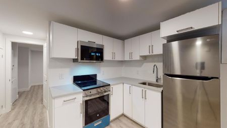 103 Carruthers Avenue - B - Photo 2