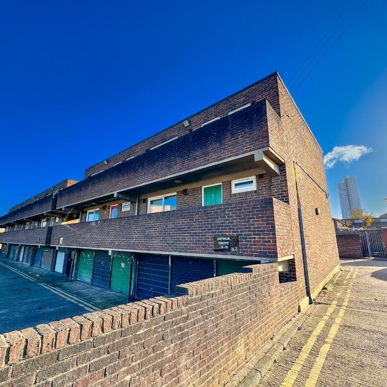 2 bedroom ground floor flat to rent - Photo 1