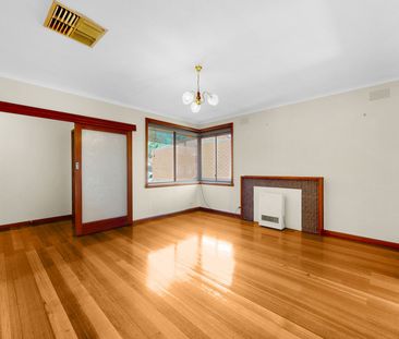 33 Bruce Street, Coburg VIC 3058 - Photo 6