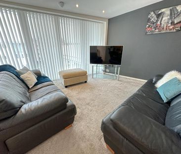 3 bedroom apartment to rent - Photo 2