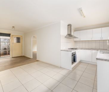 3 BEDROOM HOME IN SOUTH SHEPPARTON! - Photo 2
