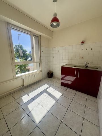 Location Appartement 1 pièce 35m² STRASBOURG 67200 - Photo 3