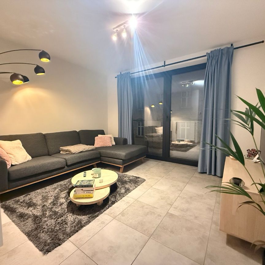 Centraal gelegen twee-slaapkamerappartement in Tielt! - Foto 1