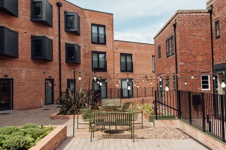 1 bedroom flat to rent - Photo 5