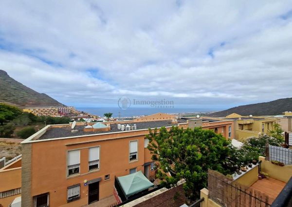 2 Bedroom apartment for rental in Torviscas Alto