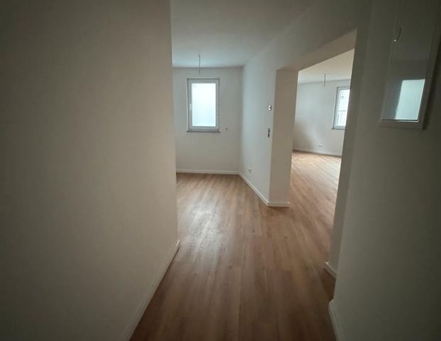 3- Zimmer Wohnung 100m2 zu vermieten - in Gadernheim -Kernsaniert - Photo 1