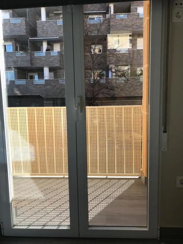Piso de alquiler en Barrio de Zaidín - Photo 2