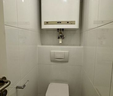 Sanierte 2 Zimmer - Innenstadtwohnung mit Loggia in Innenhoflage - ... - Foto 6