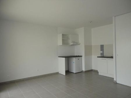 Location Appartement 1 pièce 34m² CASTELNAU LE LEZ 34170 - Photo 5