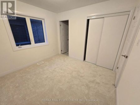 20 HERITAGE WAY - Photo 5