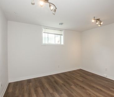 All Inclusive 1 Bedroom Lower Unit in Welland!! - Photo 3