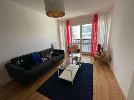 BREST BELLEVUE - Appartement T2 meublé rénové de 47m² - Photo 3