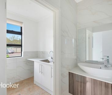 Modern 3 Bedroom Home Located in Modbury - Photo 6