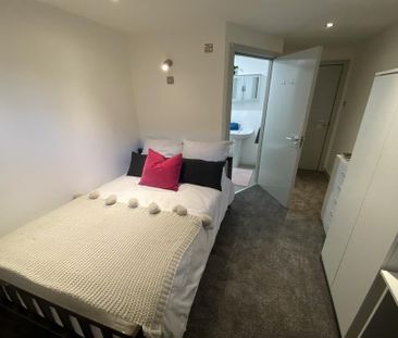 5 bedroom apartment to rent - Photo 5