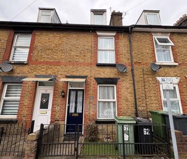 2 bedroom terraced house to rent - Photo 6