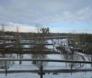 Wohnen mit Blick auf Elbe und Dom - Photo 1