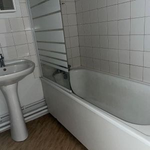 Location Appartement 2 pièces 26m² CLERMONT FERRAND 63000 - Photo 3