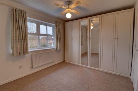 2 BED Terraced House To rent - Photo 3