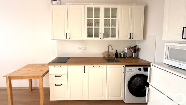 Pronájem bytu 1+kk a garsoniéry 24 m², Vavřenova, Praha - Фото 1