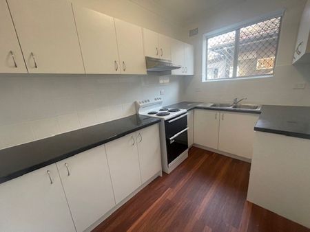 2/15 McCourt Street, 2195, Wiley Park Nsw - Photo 5