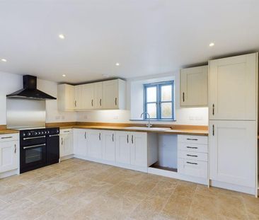 3 bedroom barn conversion to rent - Photo 6