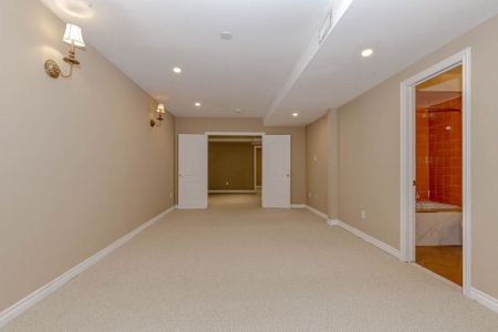 For Lease - 2257 Manor Hill Drive, Mississauga, Ontario - Photo 3