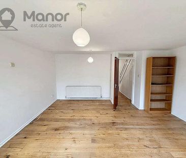 Gainsborough Avenue, Manor, E12 - Photo 3