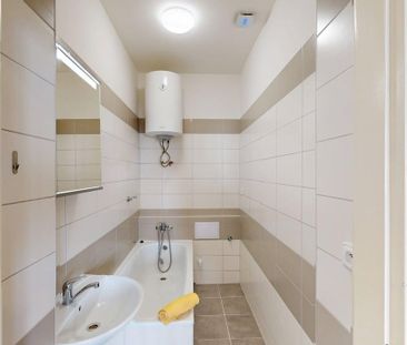 Pronájem bytu 2+kk v osobním vlastnictví 41 m², Praha 6 - Břevnov - Photo 4