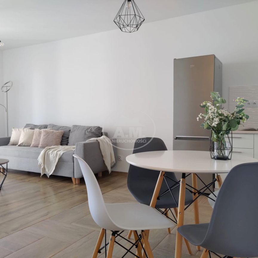 2 pokoje z balkonem, garażem i świetnym dojazdem - Photo 1