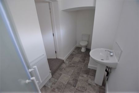 Pendlebury Road, Swinton, Manchester - Photo 4