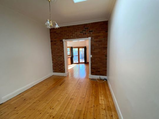 43 Bowen Street, Moonee Ponds VIC 3039 - Photo 1