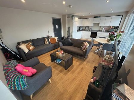 Apt 10, 1 Sussex Place, Belfast, BT2 8AL - Photo 5