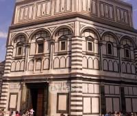 Trilocale in Affitto in Via Ricasoli 15 a Firenze - Foto 1