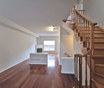 For Lease - 16 Vecchia Street, Markham, Ontario - Photo 3