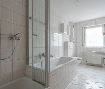 Schöne ca. 135 m² große 4-Zimmer-Maisonettewohnung mit Dachatelier ... - Photo 4