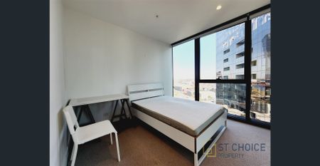 Furnished High-Floor 2BR Apartment with Sunlit Living & Luxury Amenities - Photo 5