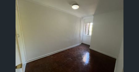 Location at its best... - Photo 3