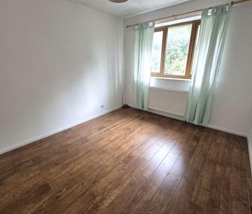 2 bedroom maisonette to rent - Photo 3
