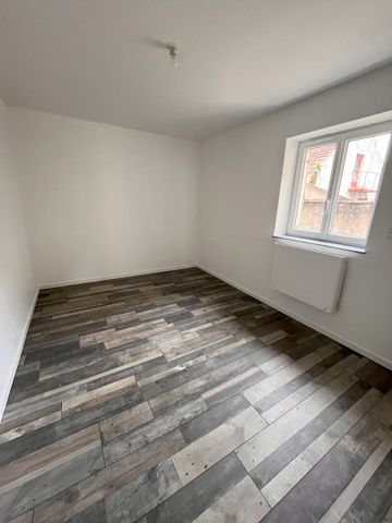 Location Appartement 2 pièces 43m² - Photo 2