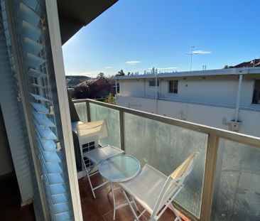Beachside Bliss – Renovated Studio with Balcony & Parking! - Photo 1