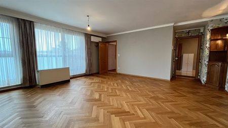Appartement te huur - foto 2
