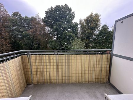 Sonnige Balkonwohnung, unweit der Königsheide ***Laminat***Badewanne*** - Foto 4