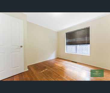 2 Feathertop Drive, Wyndham Vale, Vic 3024 - Photo 4