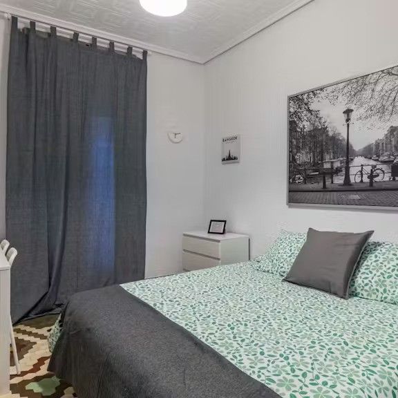 Calle de la Virgen del Puig, Valencia, Valencian Community 46011 - Photo 1