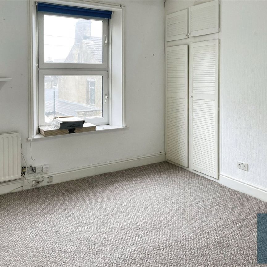 Upper George Street, Springwood, Huddersfield, HD1 - Photo 1