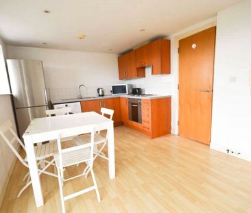 22 Lakeside Rise, Blackley, Manchester, Greater Manchester, M9 8QE - Photo 4