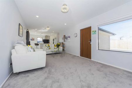 GLEN EDEN - Modern 4 bedrooms 2 bathroom family home Glen Eden - Photo 5