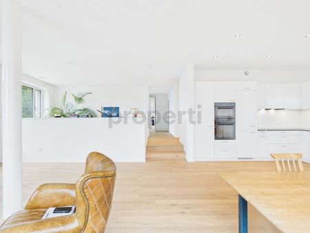 Beautiful 2.5-room apartment with lake view in Fruthwilen - Photo 3