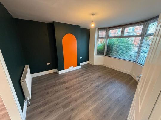 3 Bed Semi-Detached House, Florence Road, NG3 - Photo 1