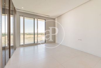 Triplex penthouse for rent in La Finca